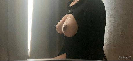 emw xxx profile image