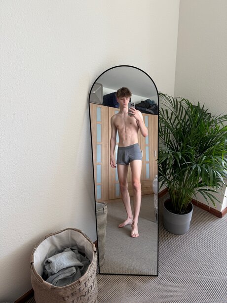 Anepicboy model nude pictures