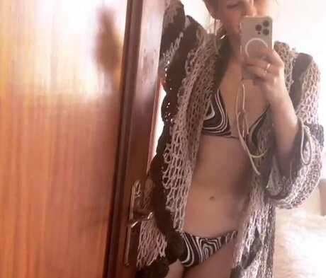 Carolina Peukmann art star img