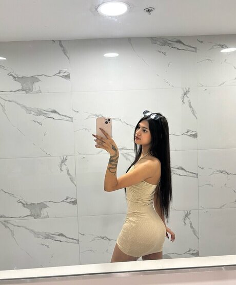 colombian teen onlyfans beautiful naked pictures