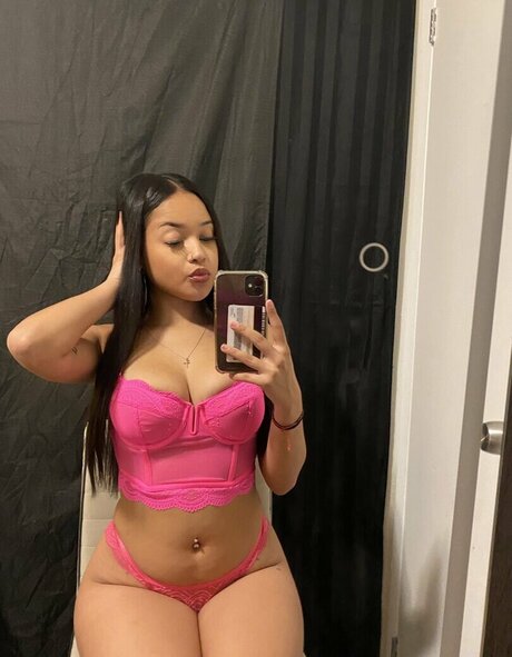 keilaniixxx pornstar erotic images