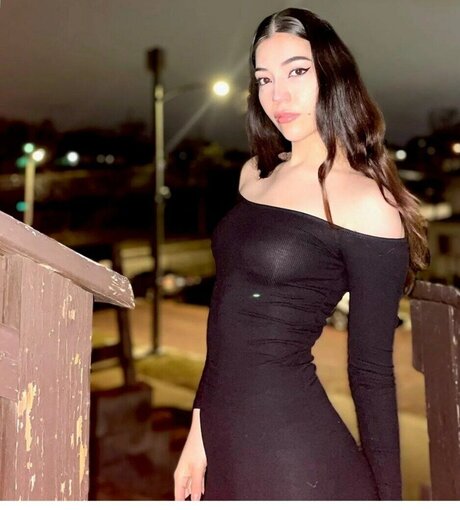 Ixchy nudes star photos