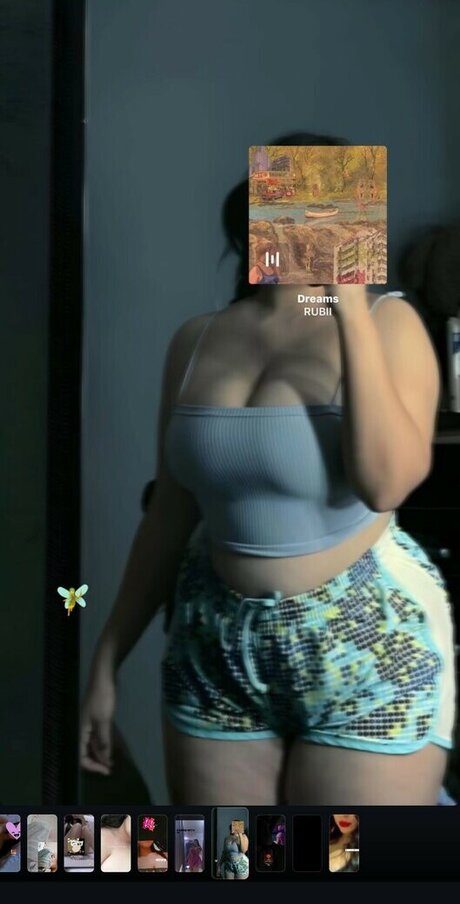 Pallavi Chopra beautiful star photo