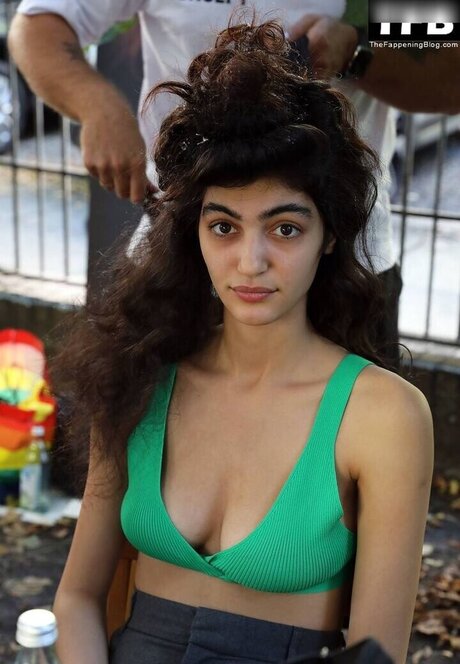 Soulin Omar star nudes archive