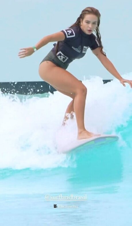 Camila Mayrink erotic star picture