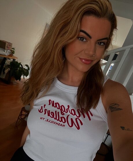 Ema Jane White emajanee emajane white porn model photo