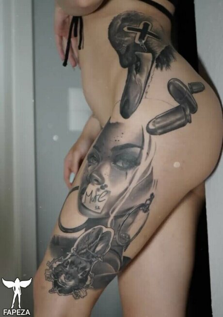 Nele 6X9 model sex pic