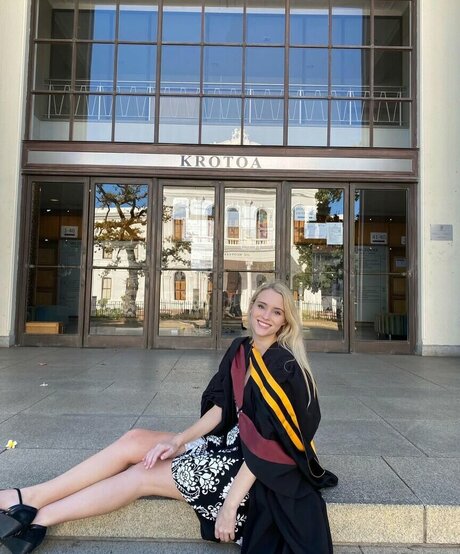 Thea Booysen beautiful star gallery