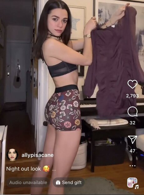 AllyAnnaMaria beautiful pornstar images