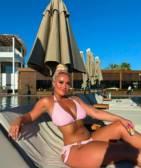 Bigboobzbarbie adult model galleries