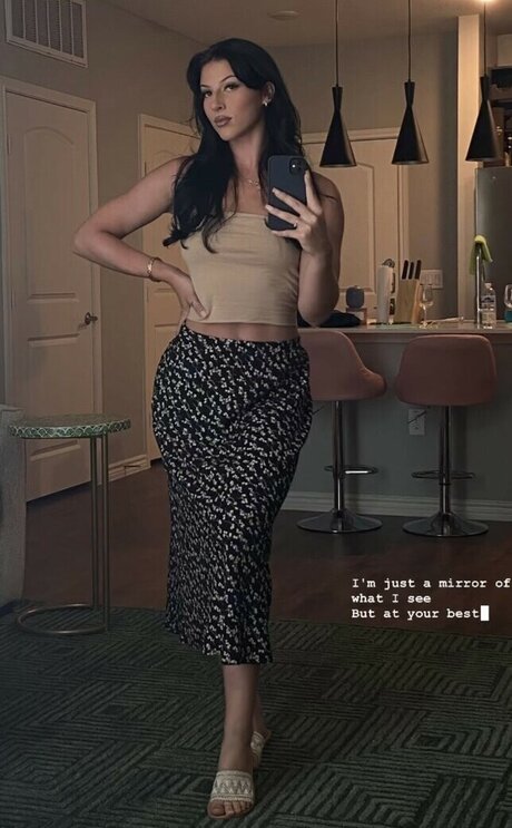 Allison Royalty nude model galleries