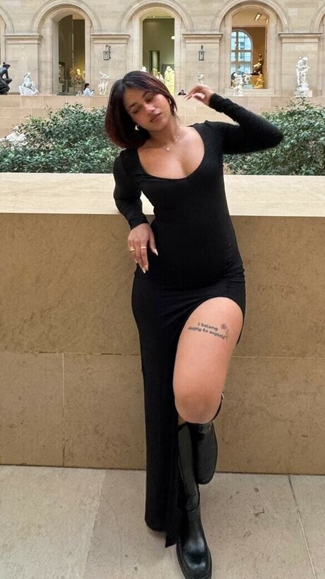 senoritasara pornstar hot photos