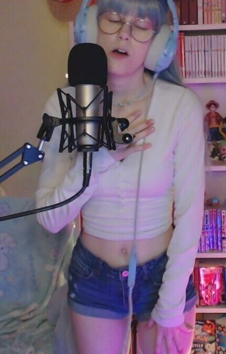 Skymi chan best actress pics