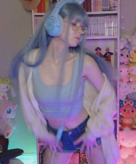 Skymi chan naked model archive