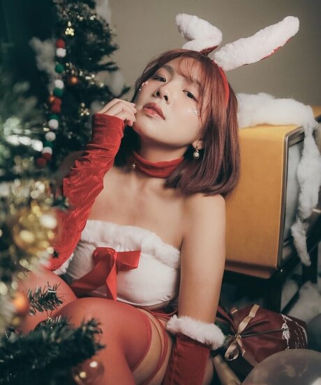 __s w p__ sexy star image