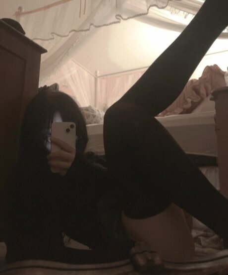 Laurinchhhe pornstar exclusive pictures