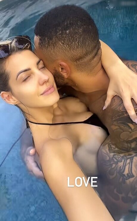 Sarah Harrison thumbnail