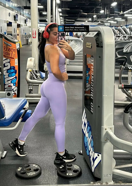 Tati Mcquay nice star image