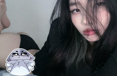 dripping pussy onlyfans adult pic