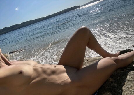 AryFitQueen free pornstar images