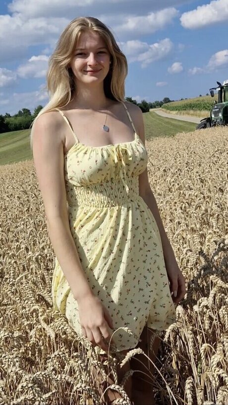 Paulas Landleben sex model gallery