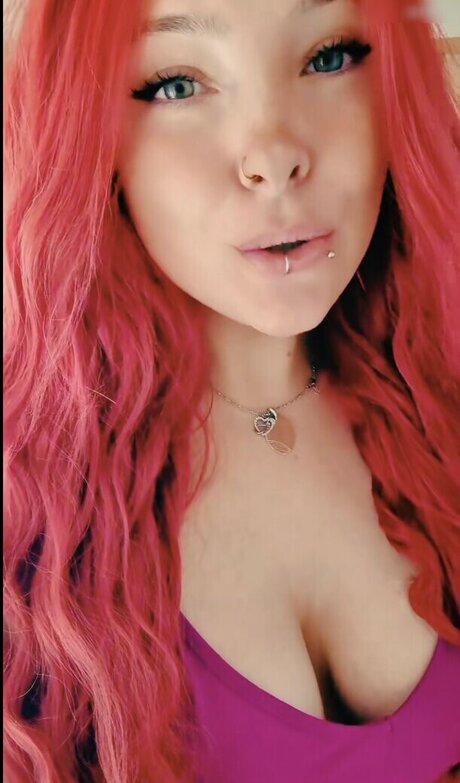 Flashinaa pornstar pretty photos