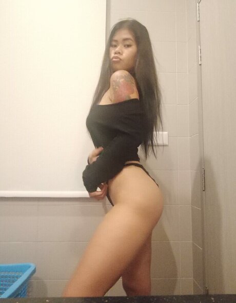ebony fingering onlyfans art porn image
