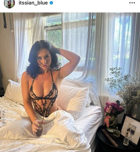 Itssian blue star sexy galleries