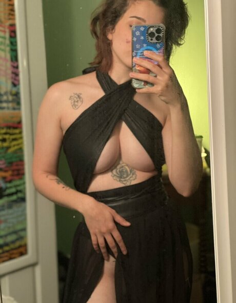 Cam inator model porn gallery