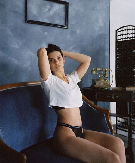 lov e lena hd actress photo