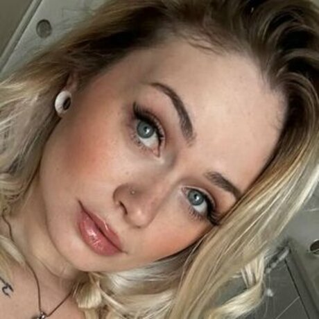 Rylee Blake hd actress archive