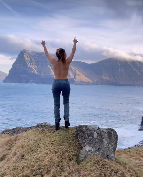 Yvonne Pferrer nude star pictures