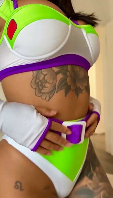 Breezy Foxx best model images