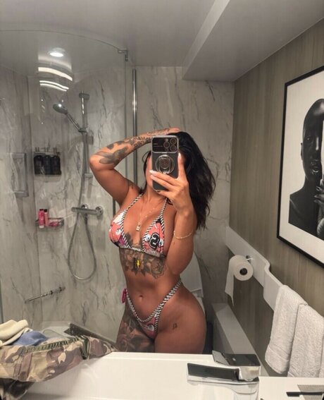 Breezy Foxx star perfect images