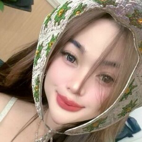 Olivea Hadid pornstar hd photos