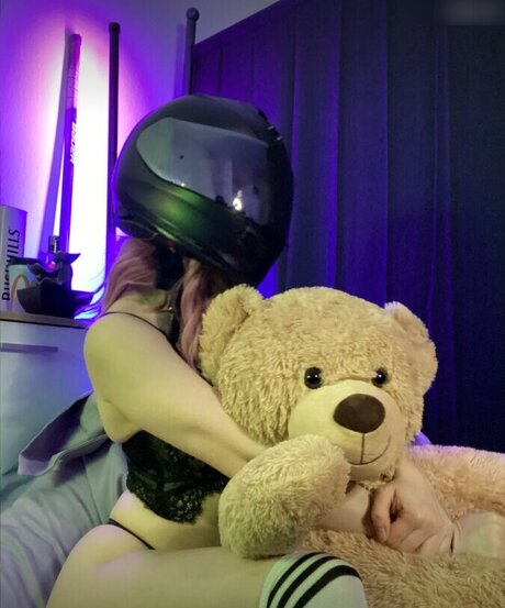 eAngi02 model nude archive