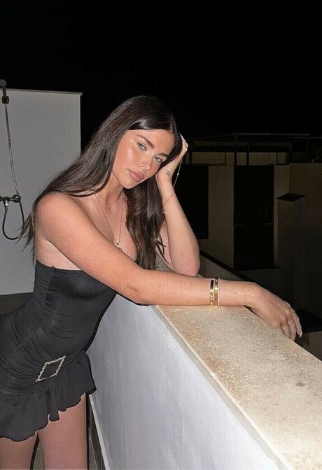 Clarissa Bea star sex pic