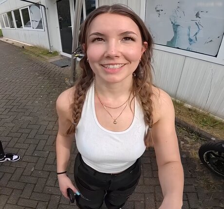 joysemmi pornstar pretty photo