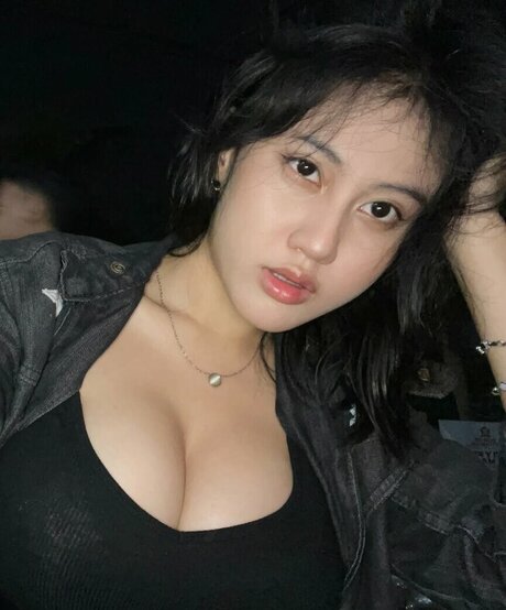 ejahazel pornstar beautiful img