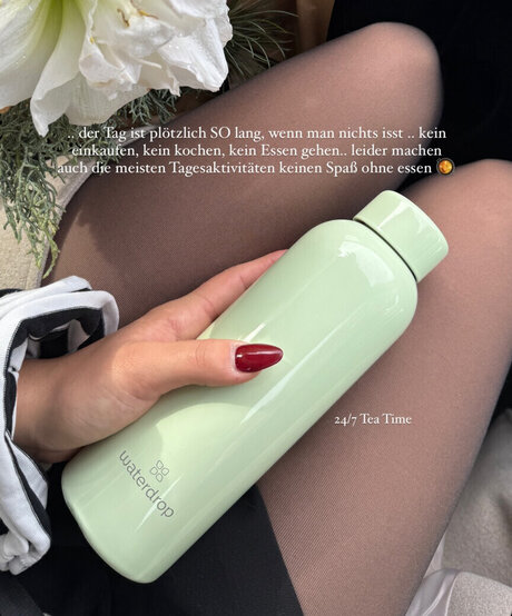 Vendewaa star naked image