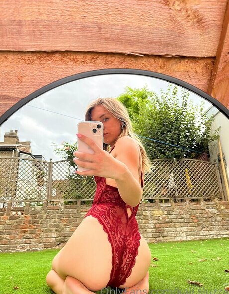 Kali sluzza hot actress photo