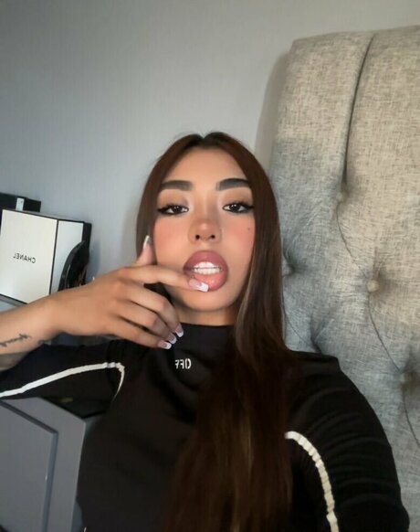 clementinexoxo star naked picture