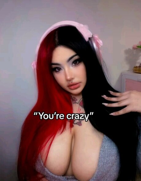 Sobaroll model adult pic