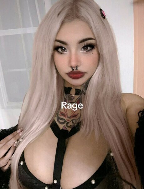 Sobaroll hot actress image