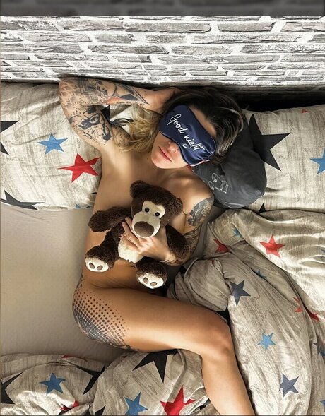 Regina Labajova pornstar naked picture