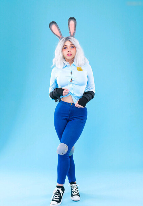 Lunas Dojo nudes star photo