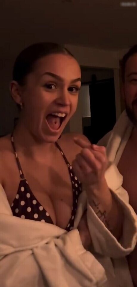 Lisa srmst naked actress picture