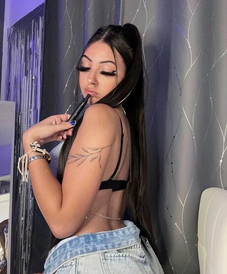 Luna Bufo perfect actress pics