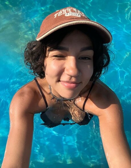 Yashankulova pornstar top picture