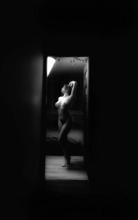 yulkachash beautiful model img